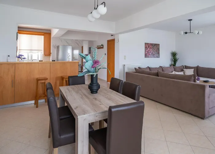 The Gemini Floor 2 Appartement *