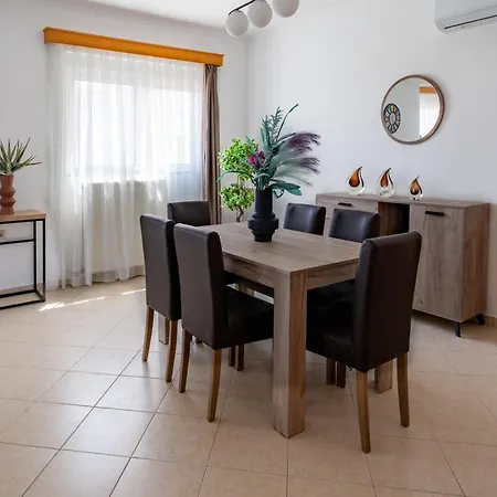 Apartman The Gemini Floor 2 *