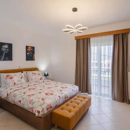 The Gemini Floor 2 Apartman