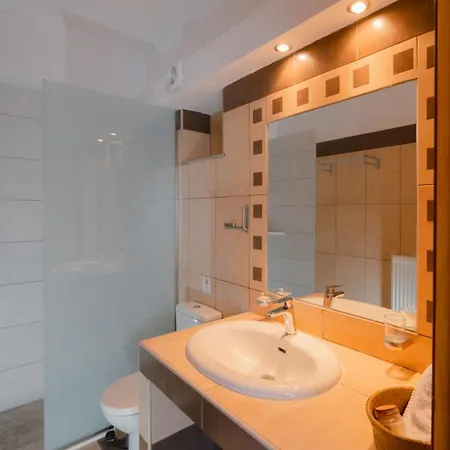 The Gemini Floor 2 Apartman *