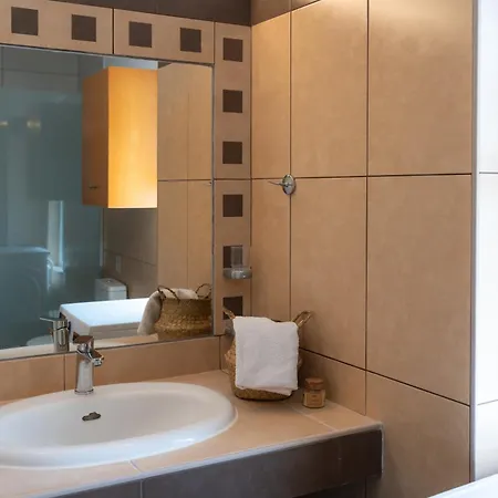 The Gemini Floor 2 Apartman Kosz