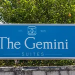 The Gemini Floor 2 アパート