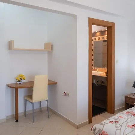 The Gemini Floor 2 Kos Town