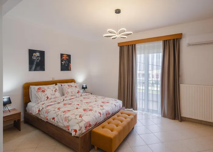 The Gemini Floor 2 Apartment