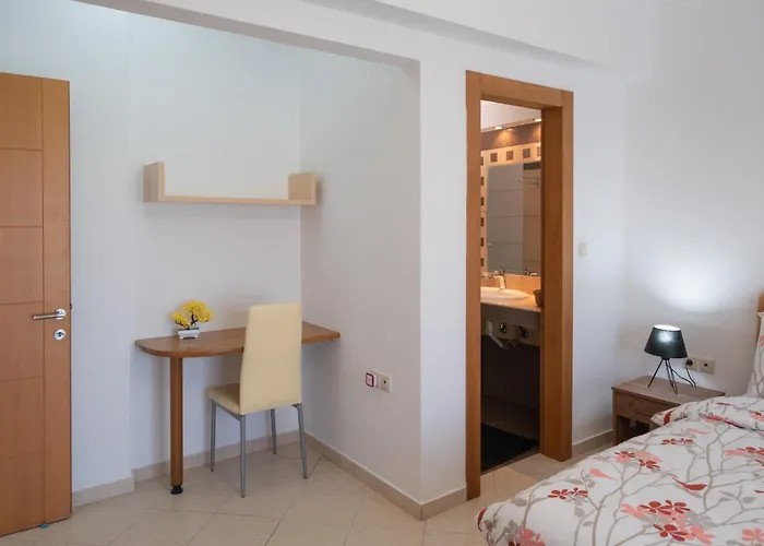 The Gemini Floor 2 코스 타운